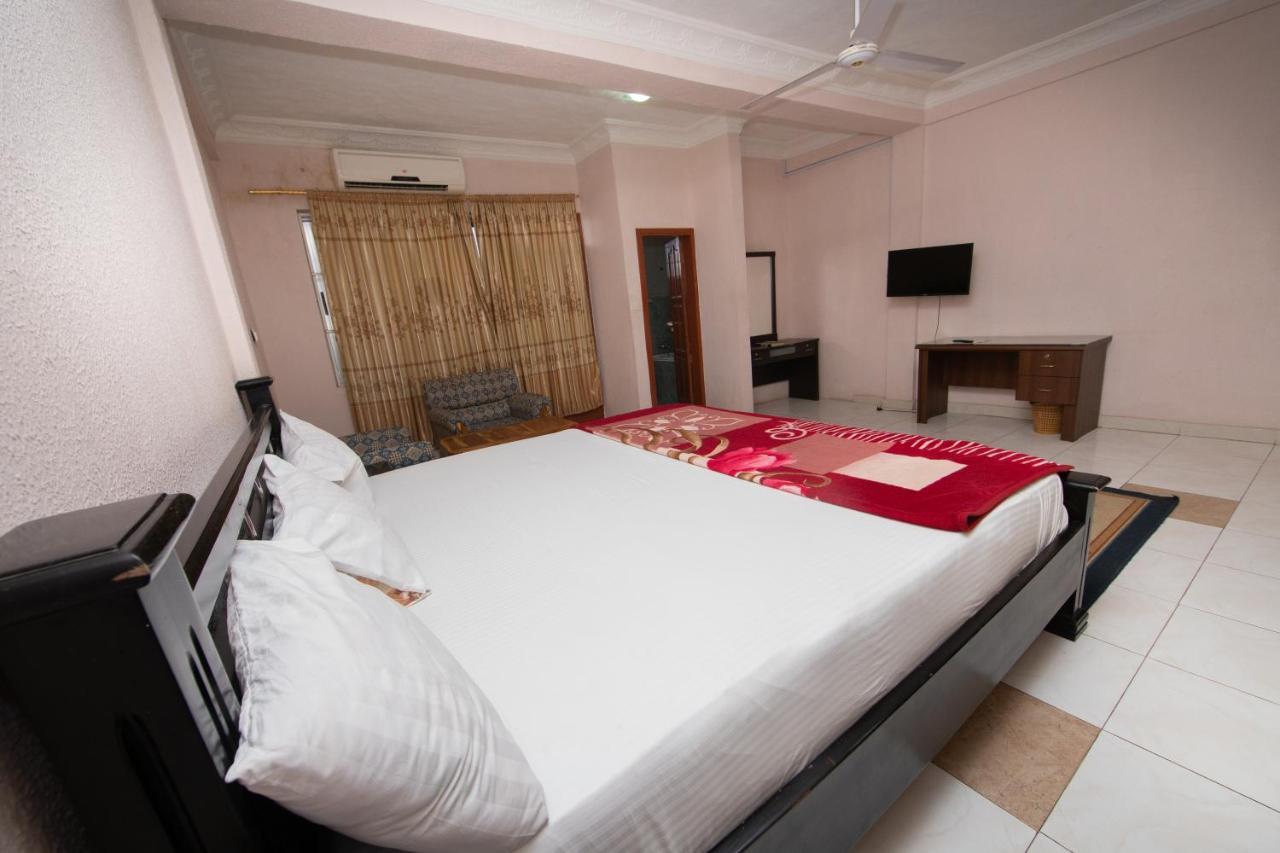 Pemicsa Hotel Accra Spintex Exterior foto